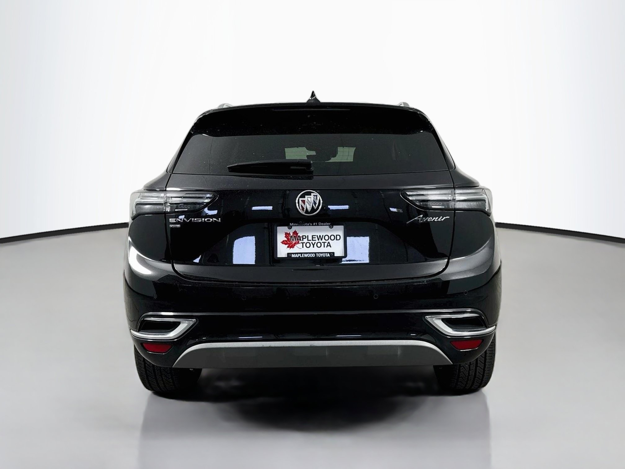 Used 2022 Buick Envision Avenir w/ Technology Package II AWD/4WD image 6