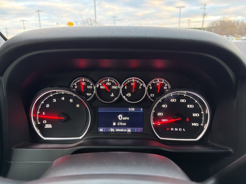 Used 2022 Chevrolet Silverado 2500 LT w/ Convenience Package image 27