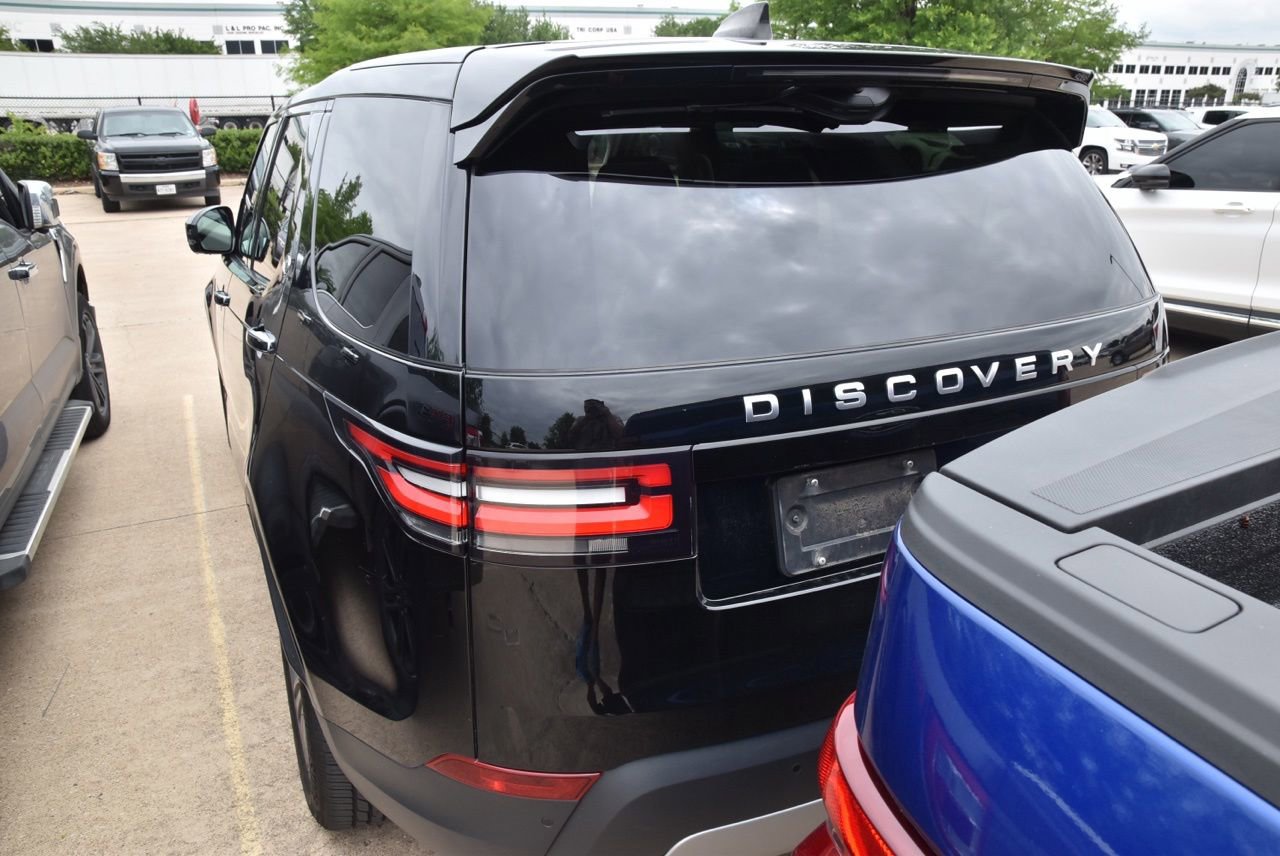 Used 2017 Land Rover Discovery HSE Luxury AWD/4WD image 8