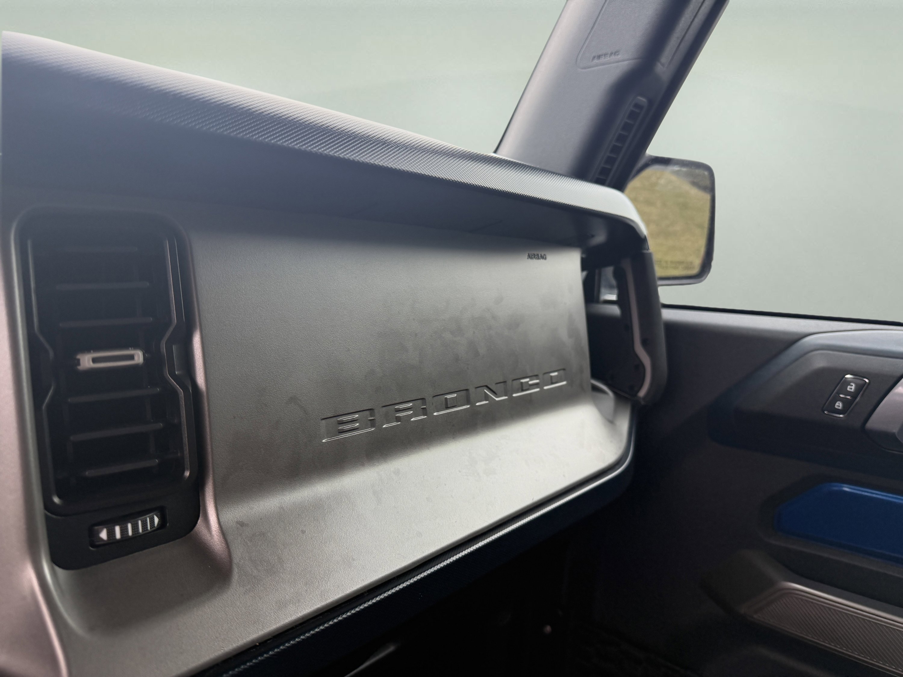 Used 2021 Ford Bronco First Edition image 13