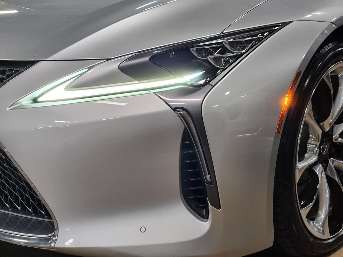 Used 2021 Lexus LC 500 Convertible w/ Touring Package RWD image 16