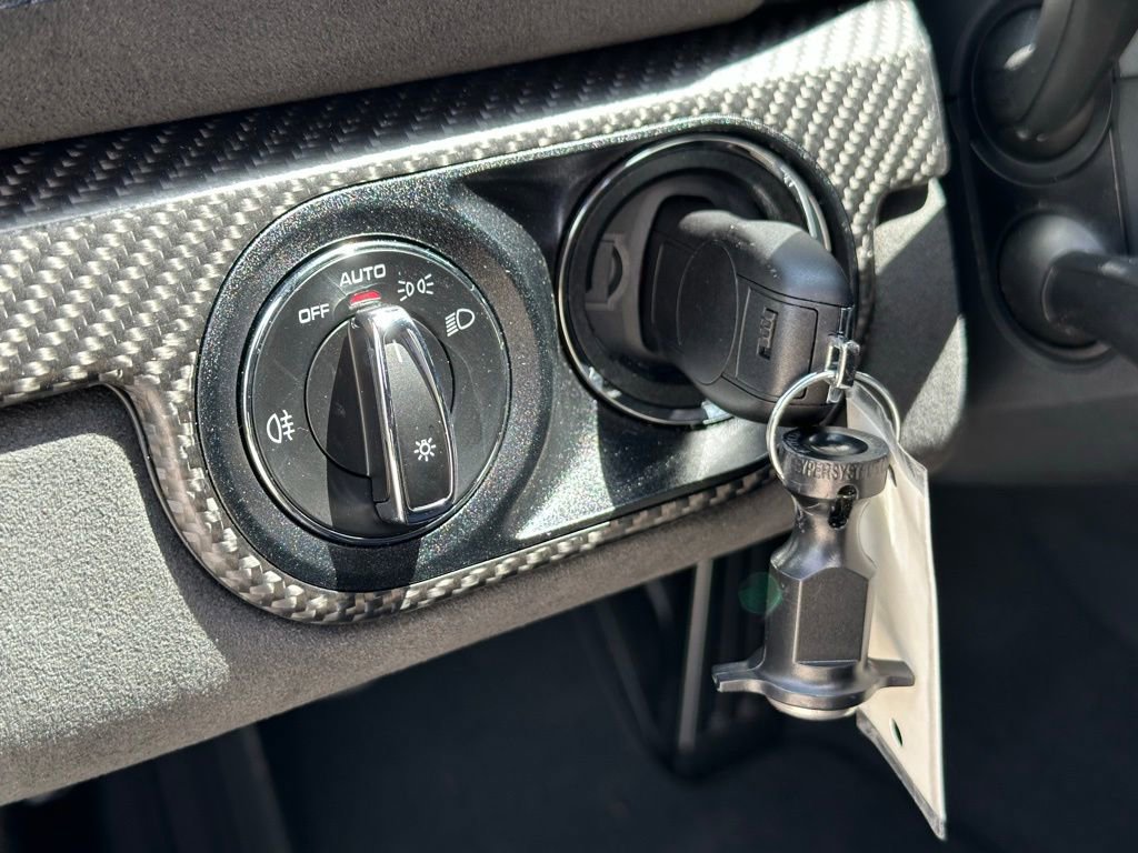 Used 2025 Porsche 718 Cayman GT4 RS image 17