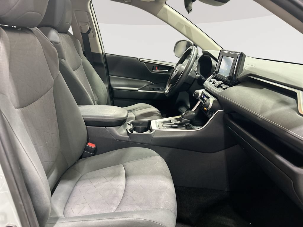 Used 2020 Toyota RAV4 XLE w/ Convenience Package AWD/4WD image 29