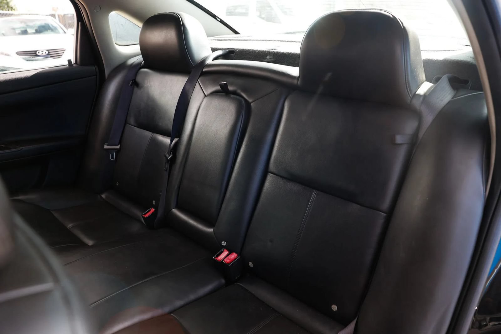 Used 2013 Chevrolet Impala LTZ FWD image 19