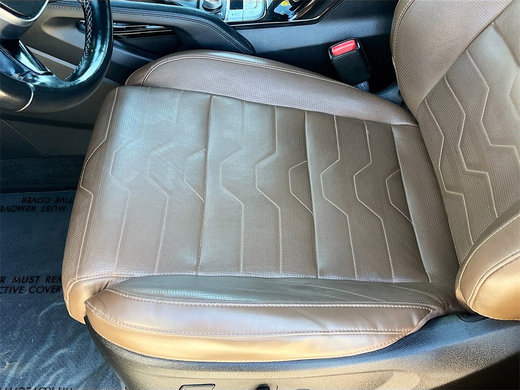 Used 2022 Kia Telluride SX w/ SX Prestige Package image 20