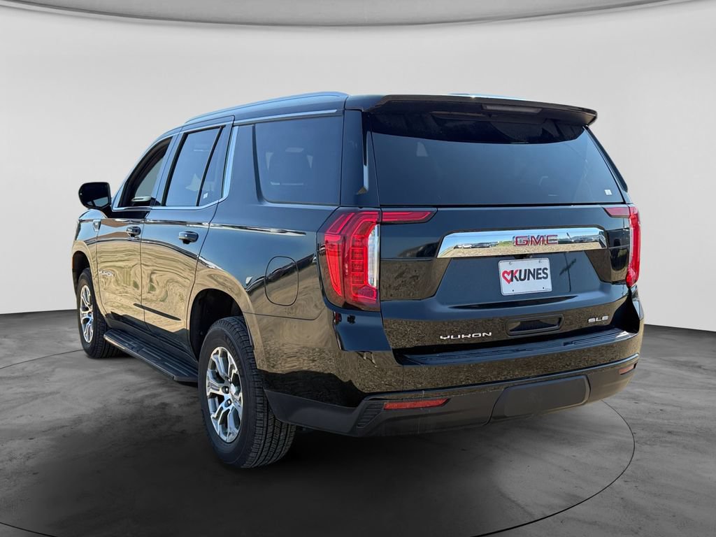 Used 2024 GMC Yukon SLE AWD/4WD image 8