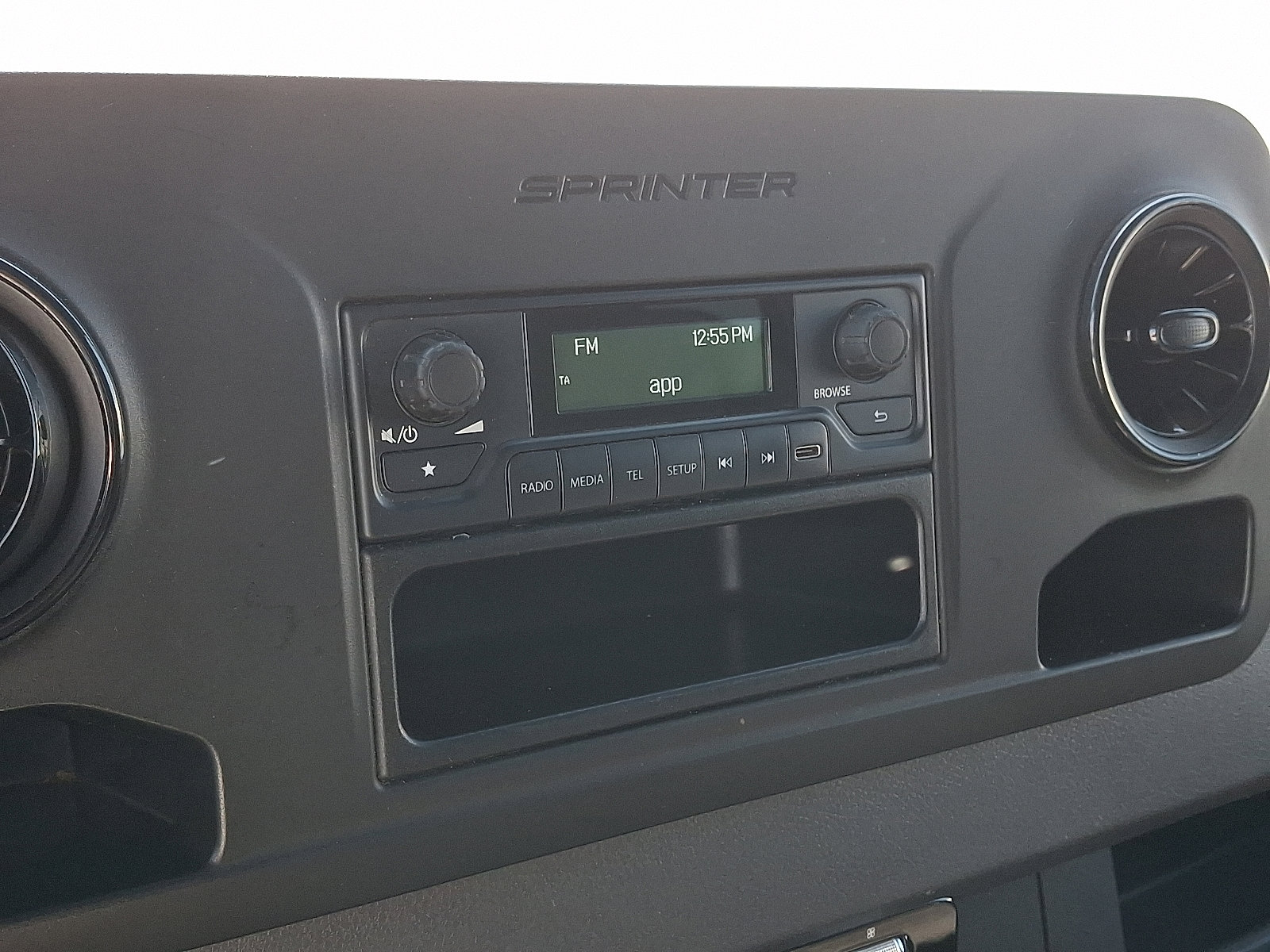 Used 2022 Mercedes-Benz Sprinter 144 Cargo image 17