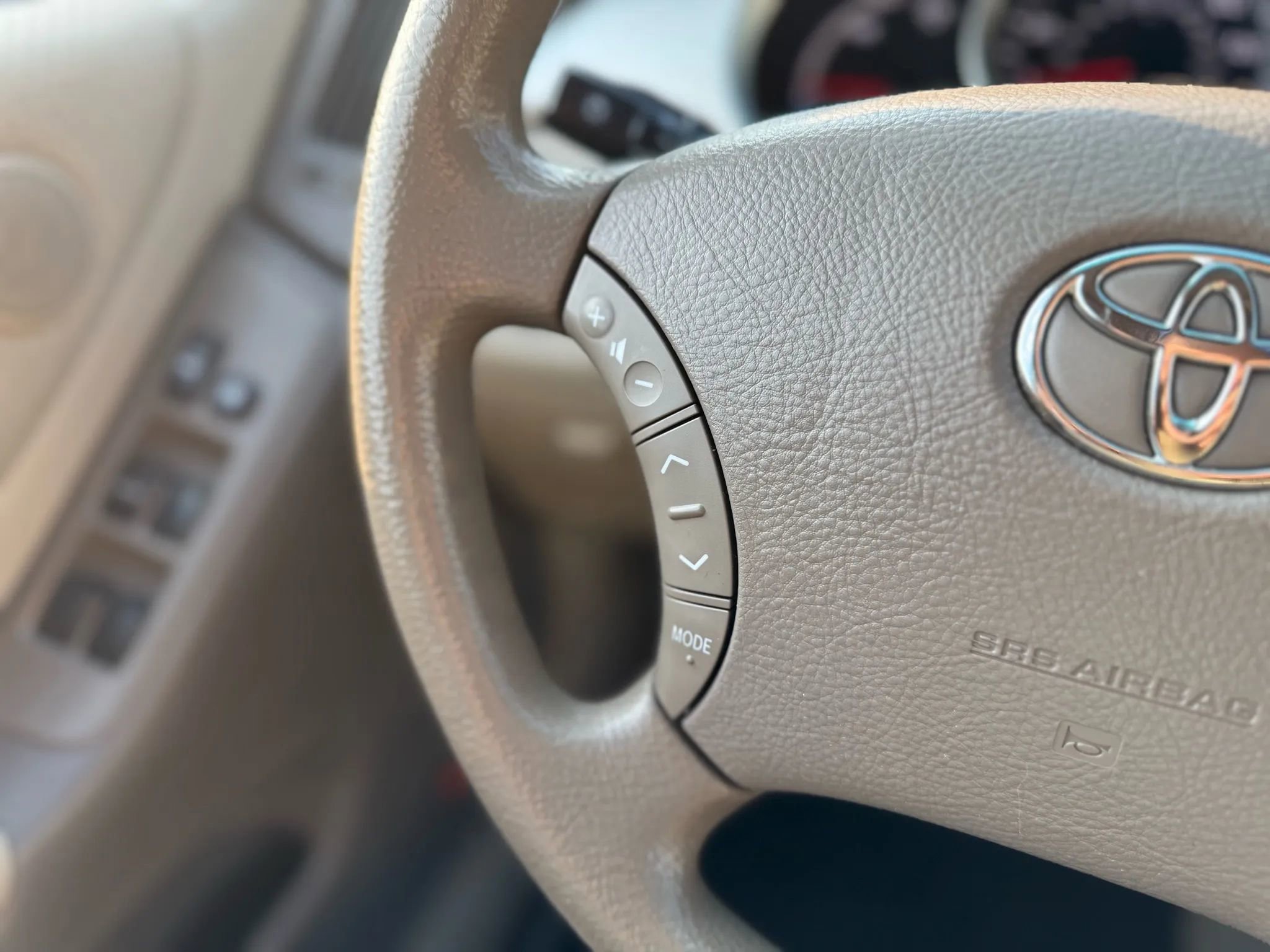 Used 2006 Toyota Highlander Hybrid image 35