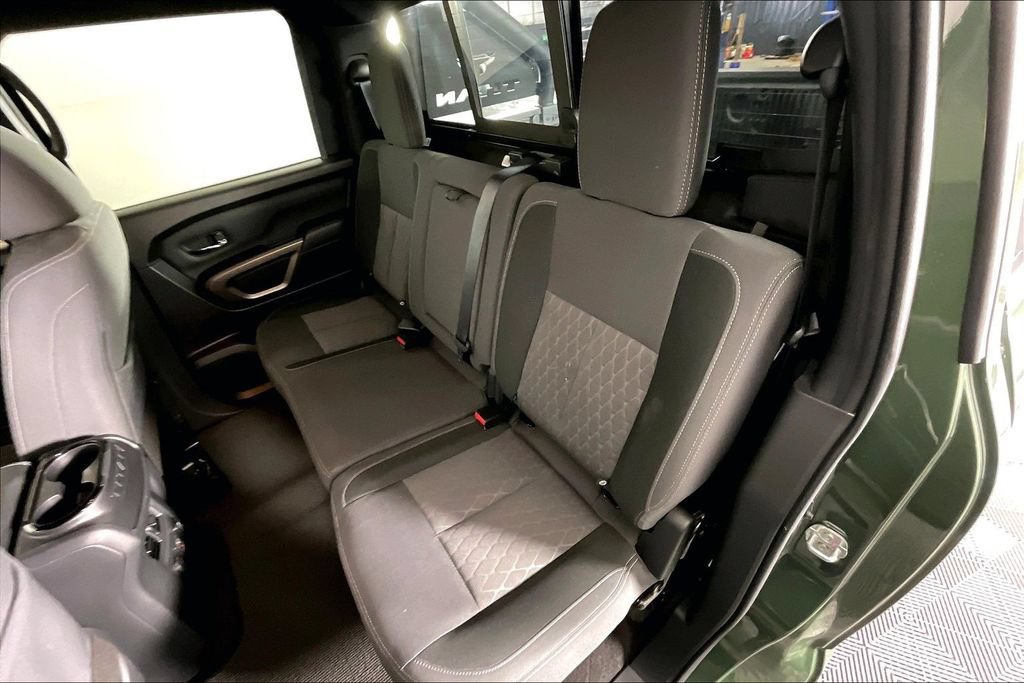 Used 2024 Nissan Titan SV w/ SV Bronze Edition Package RWD image 35