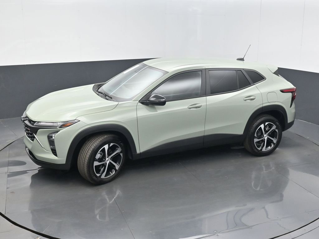 Used 2024 Chevrolet Trax RS w/ Driver Confidence Package image 36