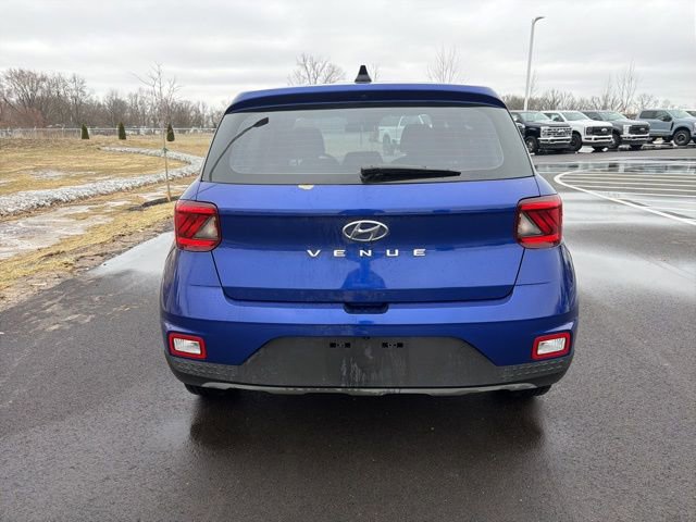 Used 2020 Hyundai Venue SE image 7
