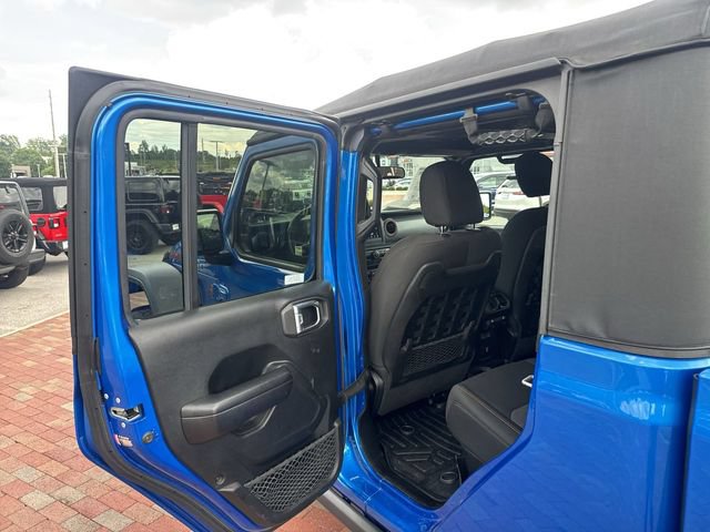 Used 2021 Jeep Gladiator Mojave w/ LED Lighting Group AWD/4WD image 27