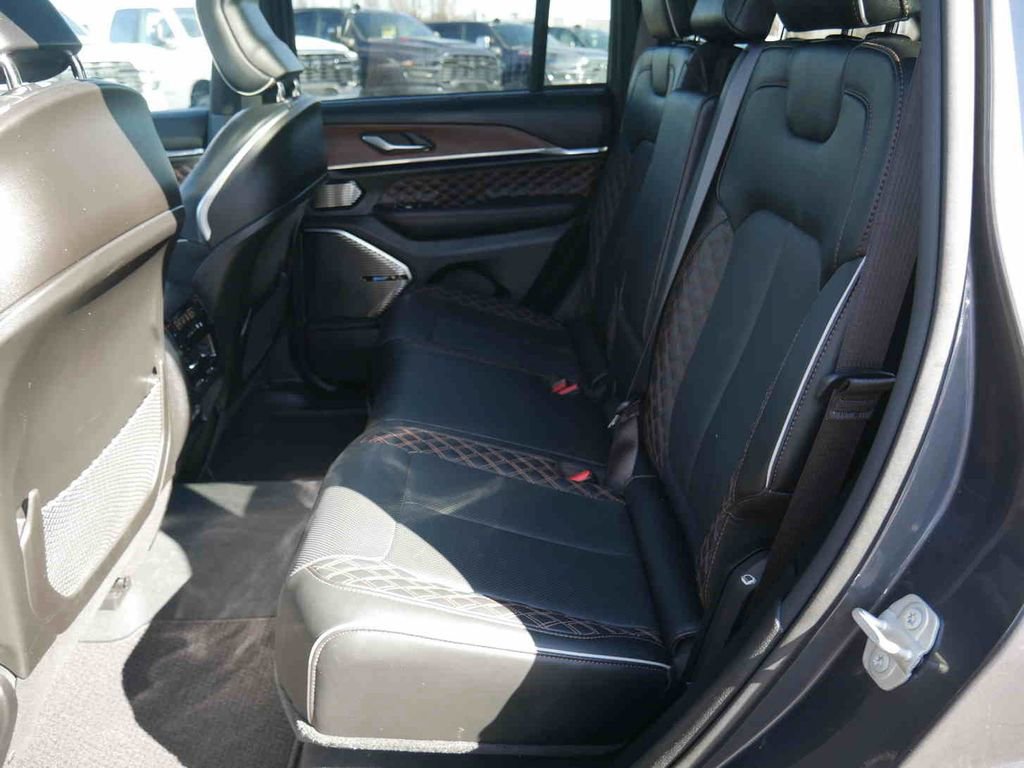 Used 2023 Jeep Grand Cherokee Summit w/ Adv Protech Group IV image 14