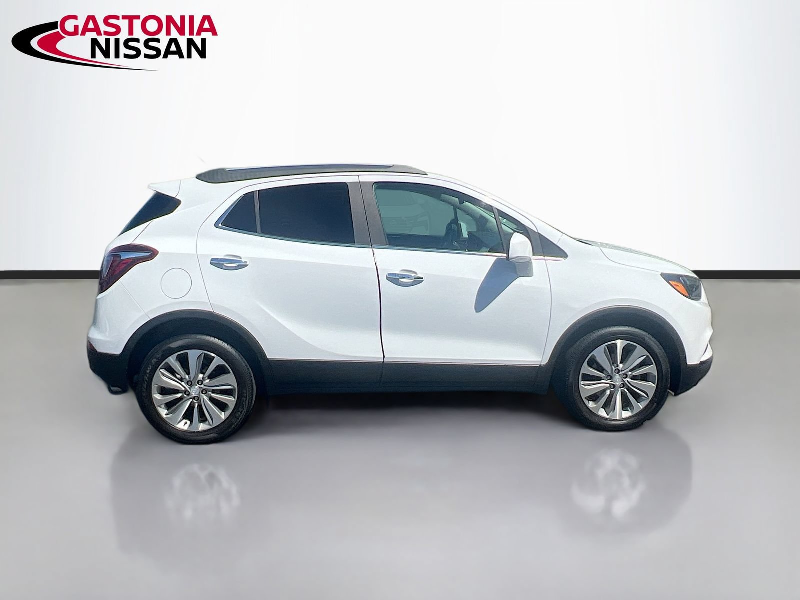 Used 2020 Buick Encore Preferred FWD image 10