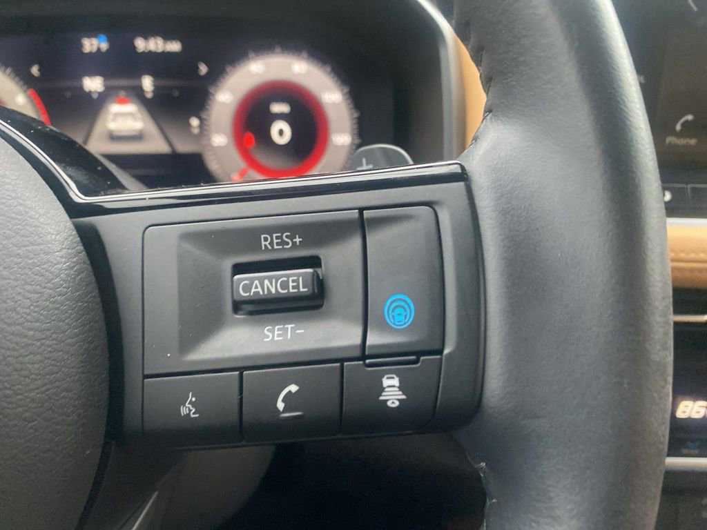 Used 2023 Nissan Rogue Platinum w/ Platinum Premium Package image 19