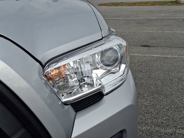 Used 2023 Toyota Tacoma SR image 10