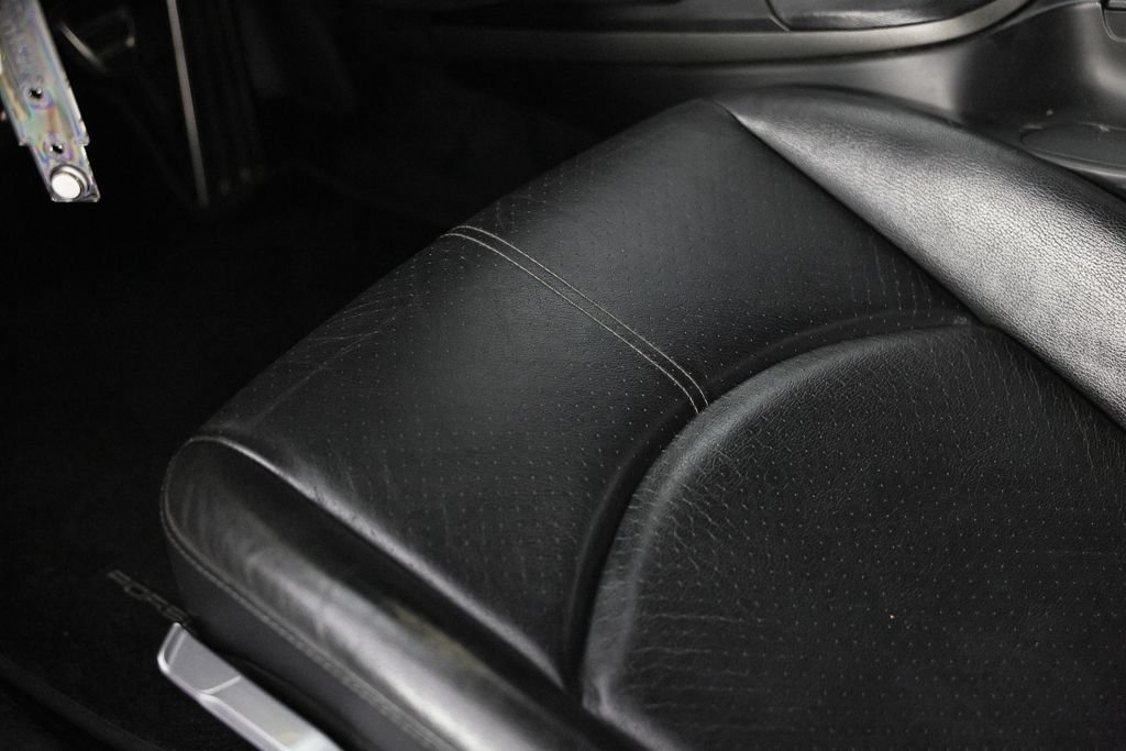 Used 2007 Porsche Cayman RWD image 28
