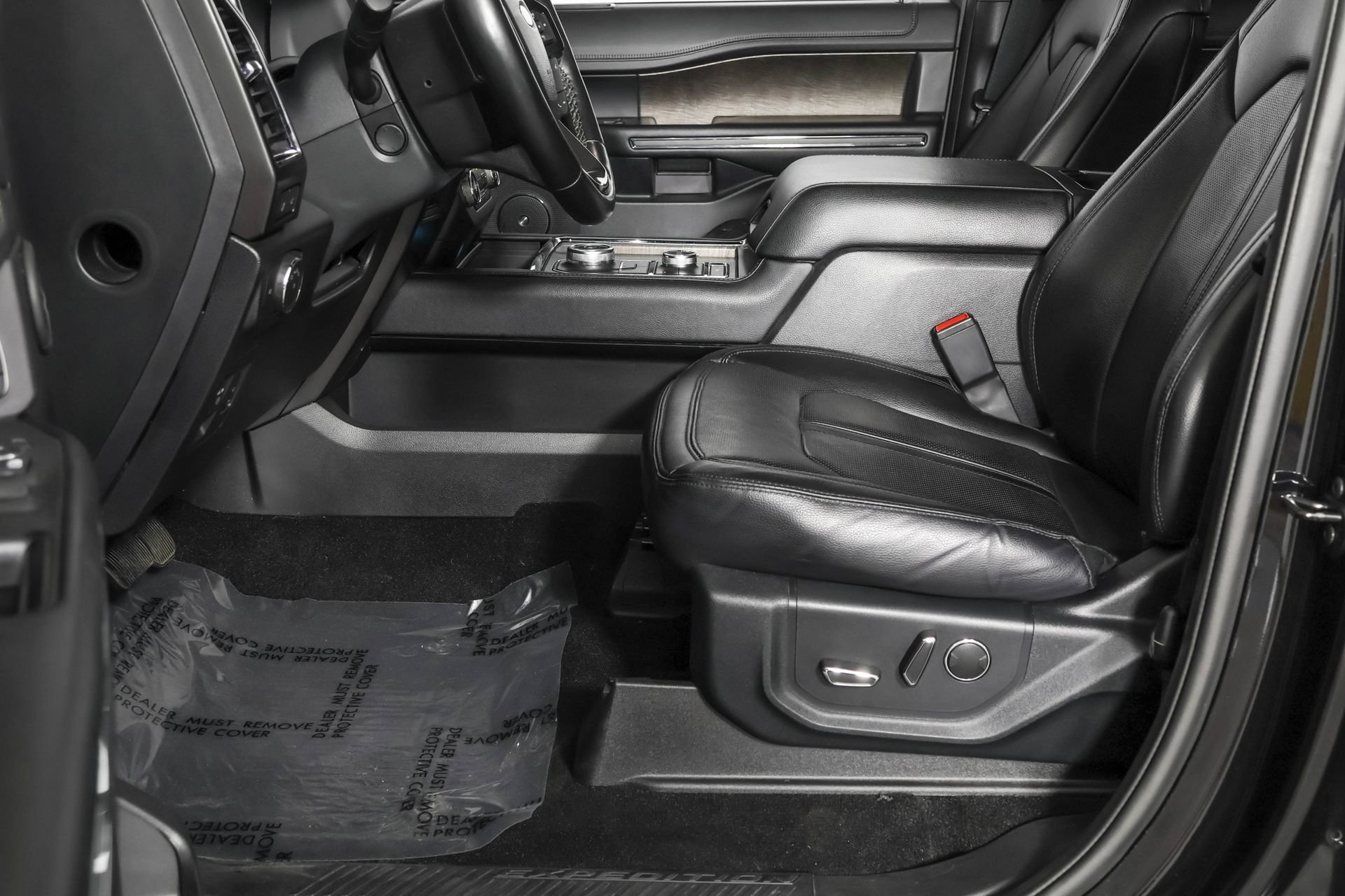 Used 2021 Ford Expedition Limited AWD/4WD image 26