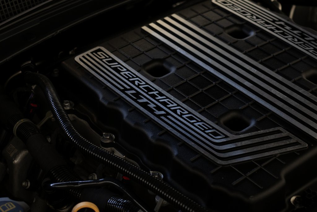 Used 2021 Chevrolet Camaro ZL1 RWD image 37