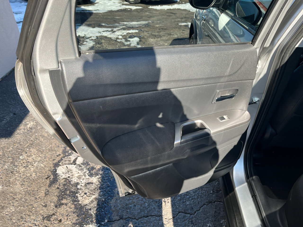 Used 2018 Mitsubishi Outlander Sport ES image 25