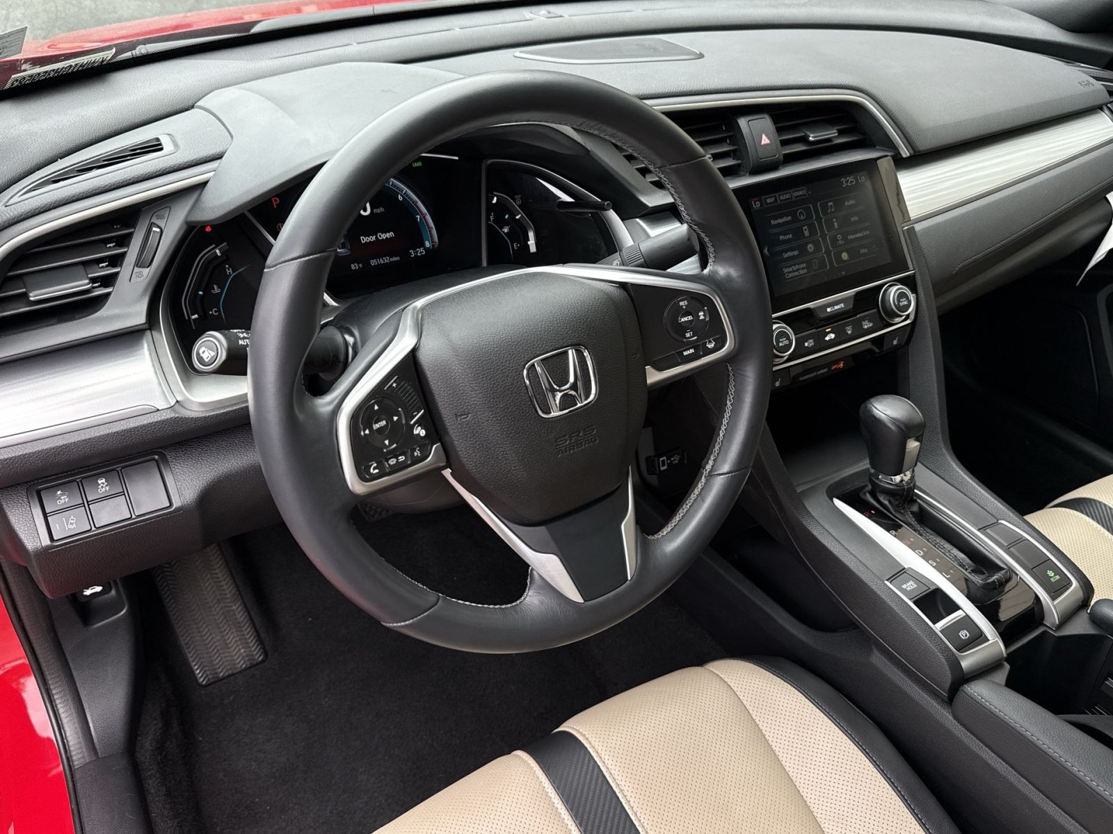 Used 2016 Honda Civic Touring image 16