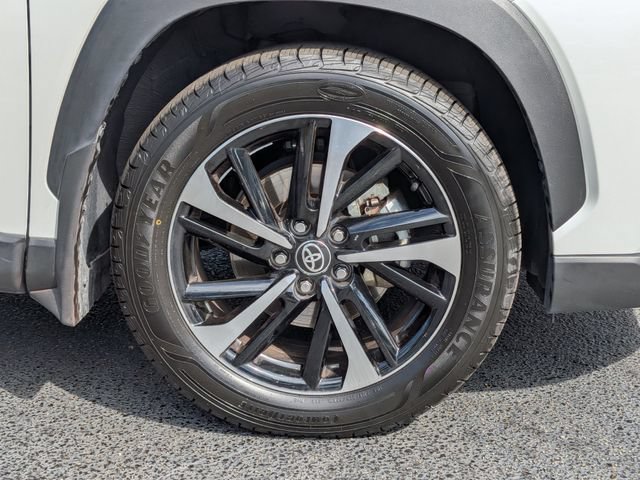 Used 2023 Toyota Corolla Cross AWD Hybrid w/ Convenience Package image 10
