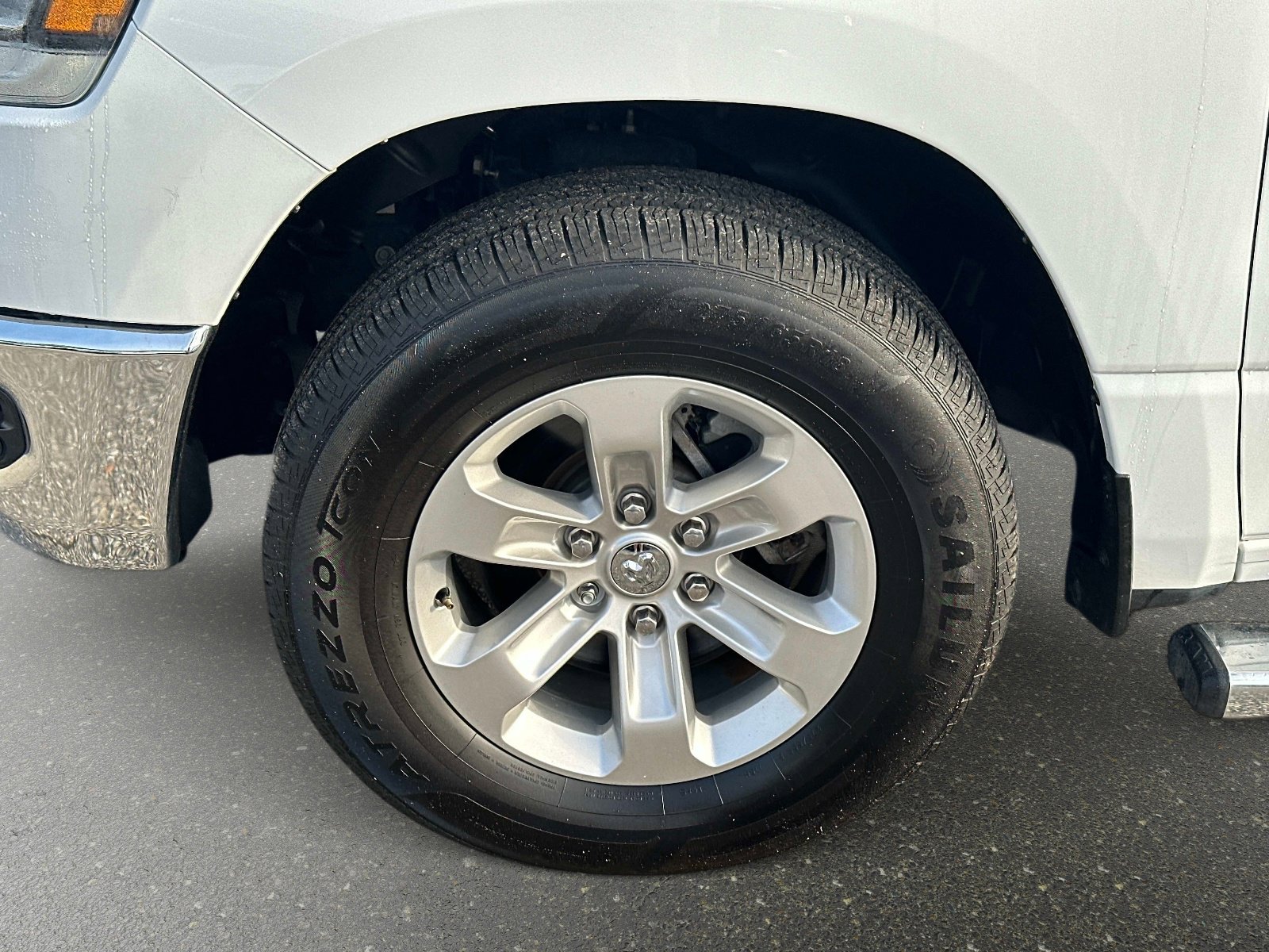 Used 2023 RAM 1500 Laramie image 10