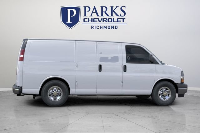 New 2025 Chevrolet Express 2500 w/ Driver Convenience Package RWD image 8