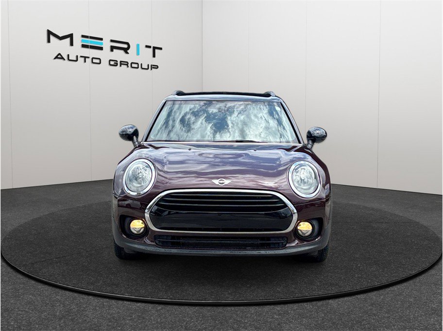 Used 2017 MINI Cooper Clubman FWD image 3