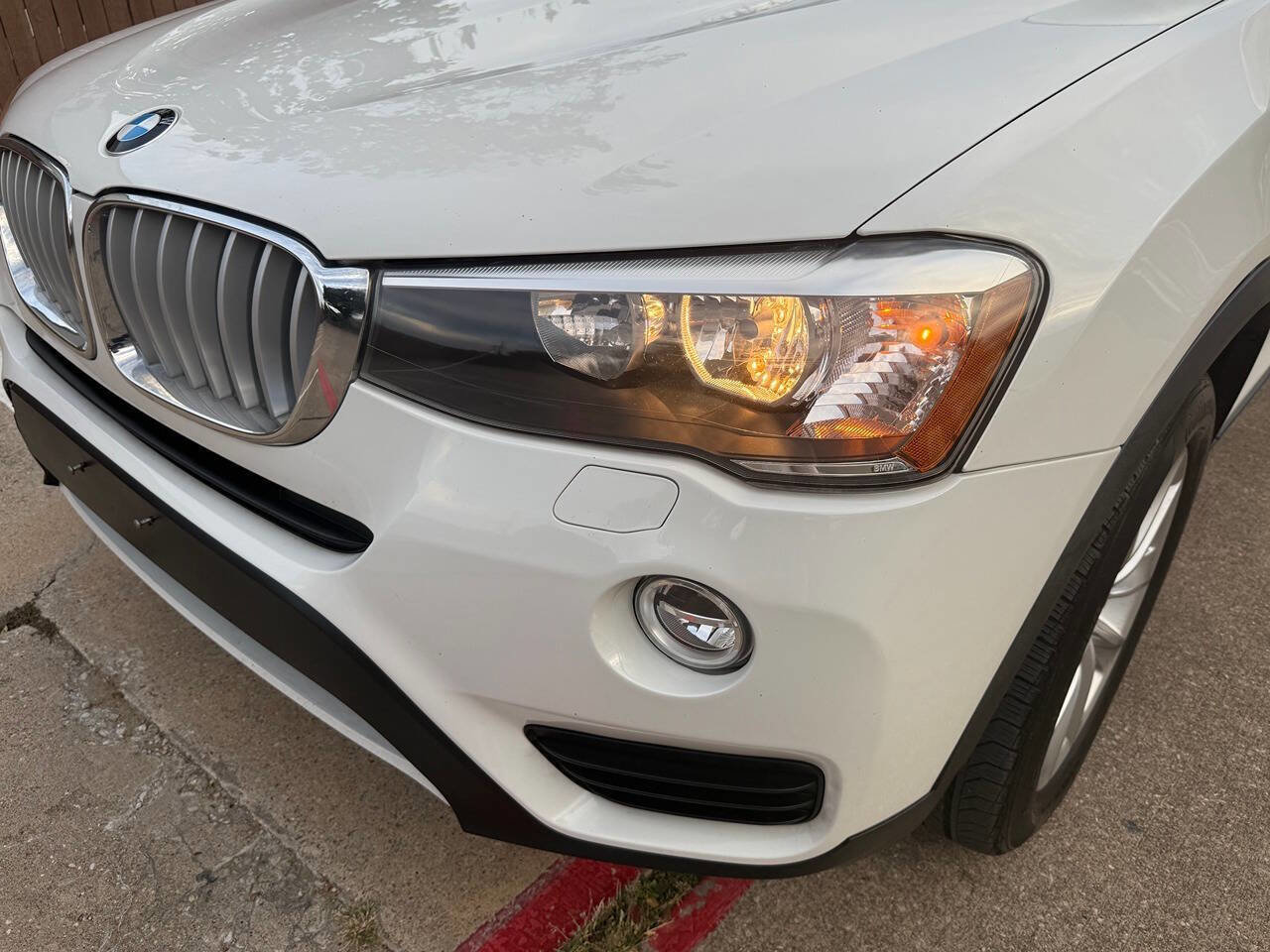 Used 2017 BMW X3 sDrive28i RWD image 10
