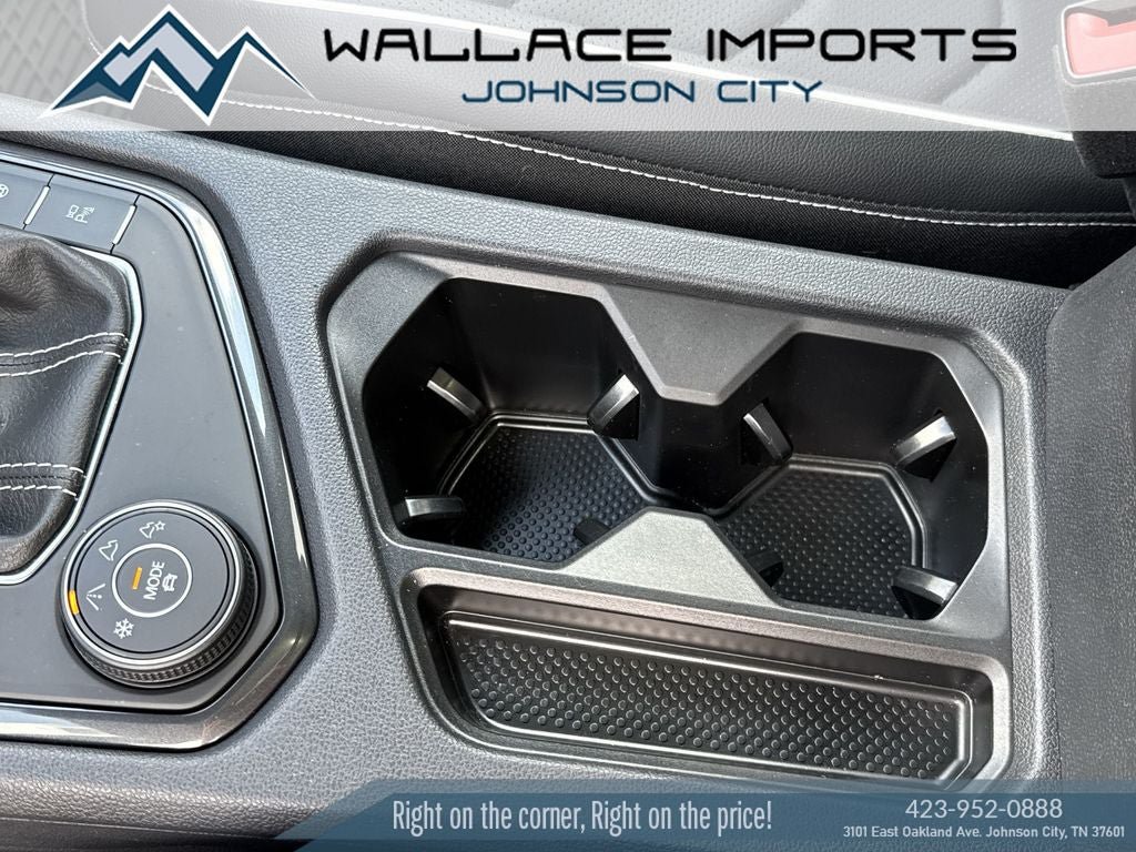 Certified 2024 Volkswagen Tiguan SEL R-Line AWD/4WD image 20