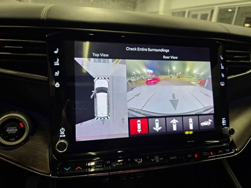 Certified 2022 Jeep Grand Wagoneer Series II w/ Convenience Group III image 27