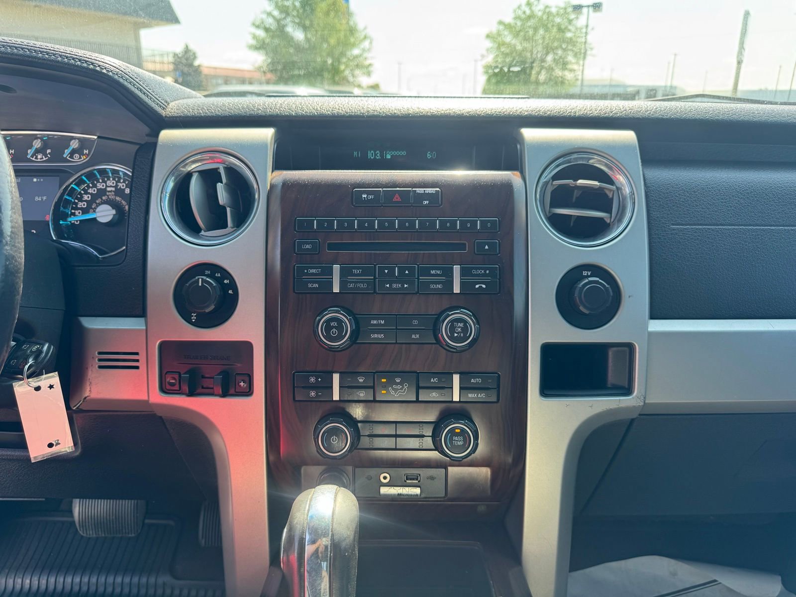 Used 2012 Ford F150 Lariat w/ Lariat Chrome Pkg AWD/4WD image 19