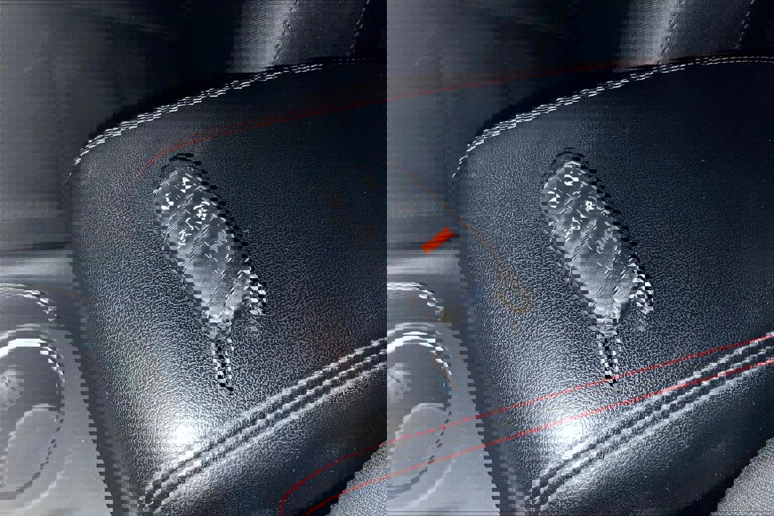 Used 2023 Dodge Durango GT image 34