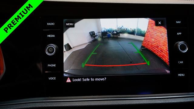 Used 2020 Volkswagen Jetta SEL Premium image 16