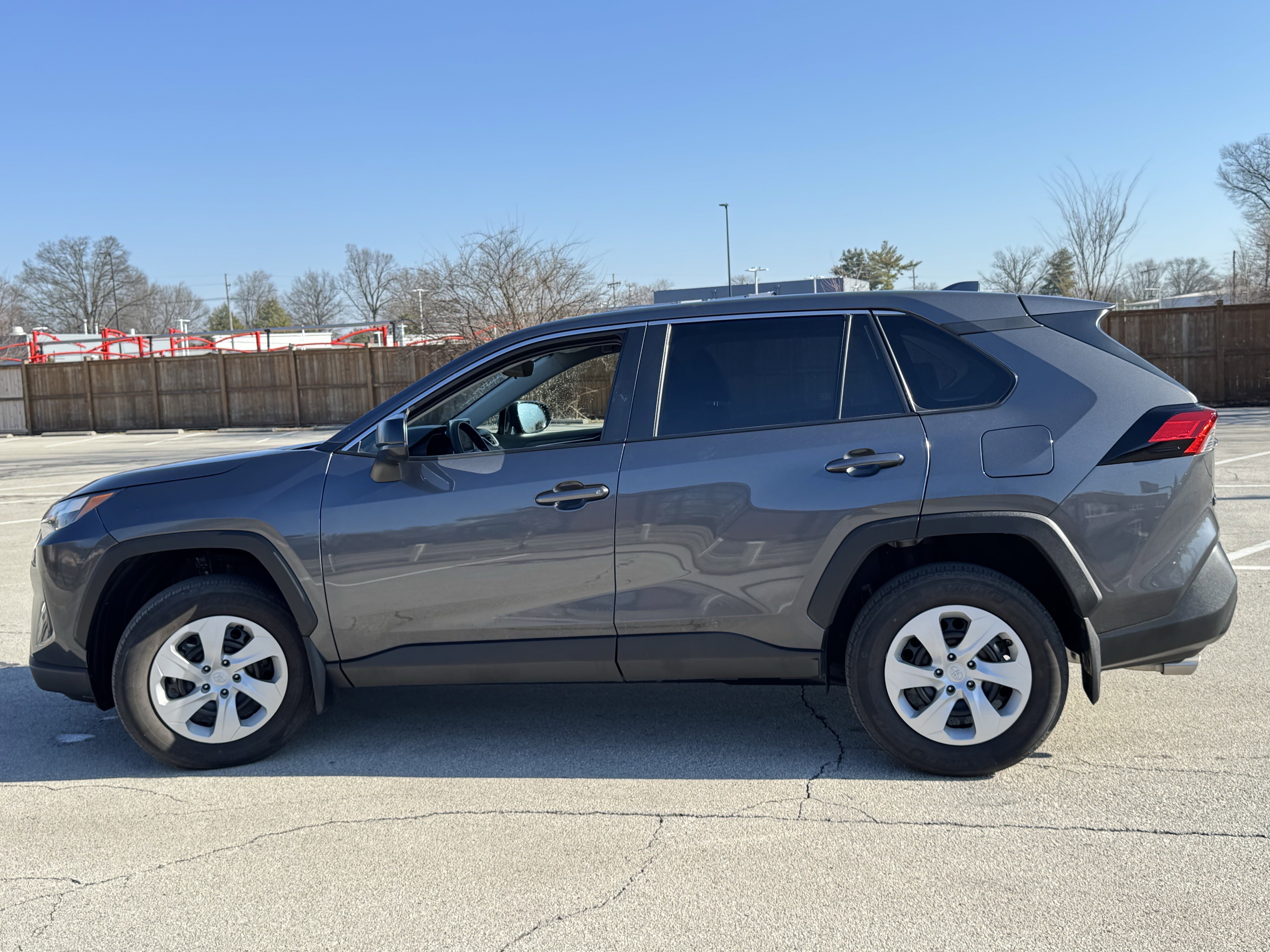 Used 2024 Toyota RAV4 LE image 16