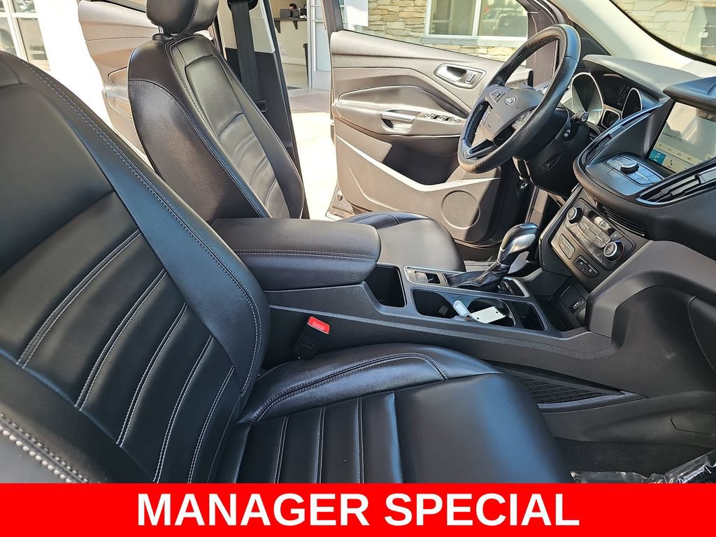 Used 2019 Ford Escape SEL AWD/4WD image 10