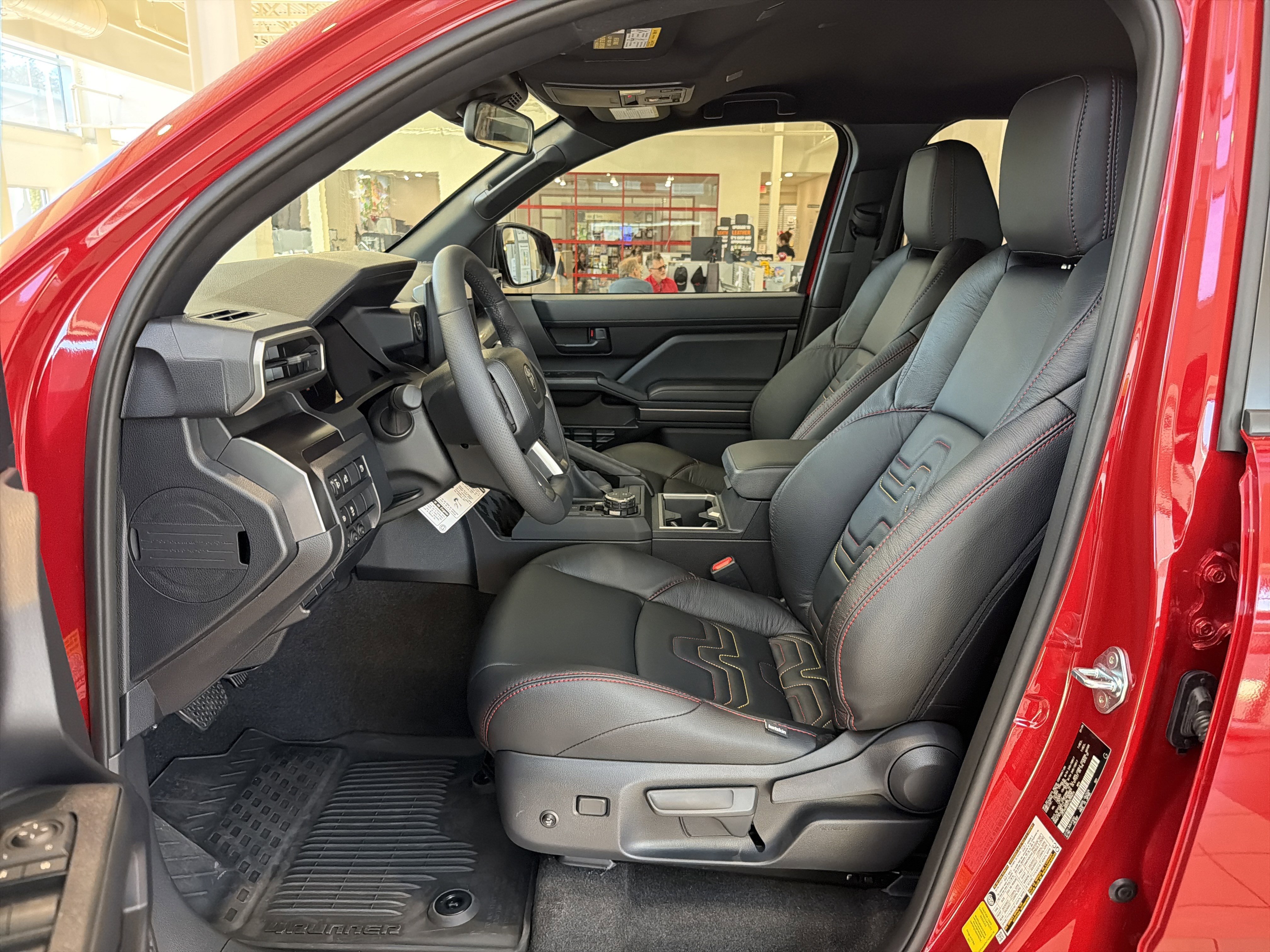 New 2026 Toyota 4Runner SR5 AWD/4WD image 8