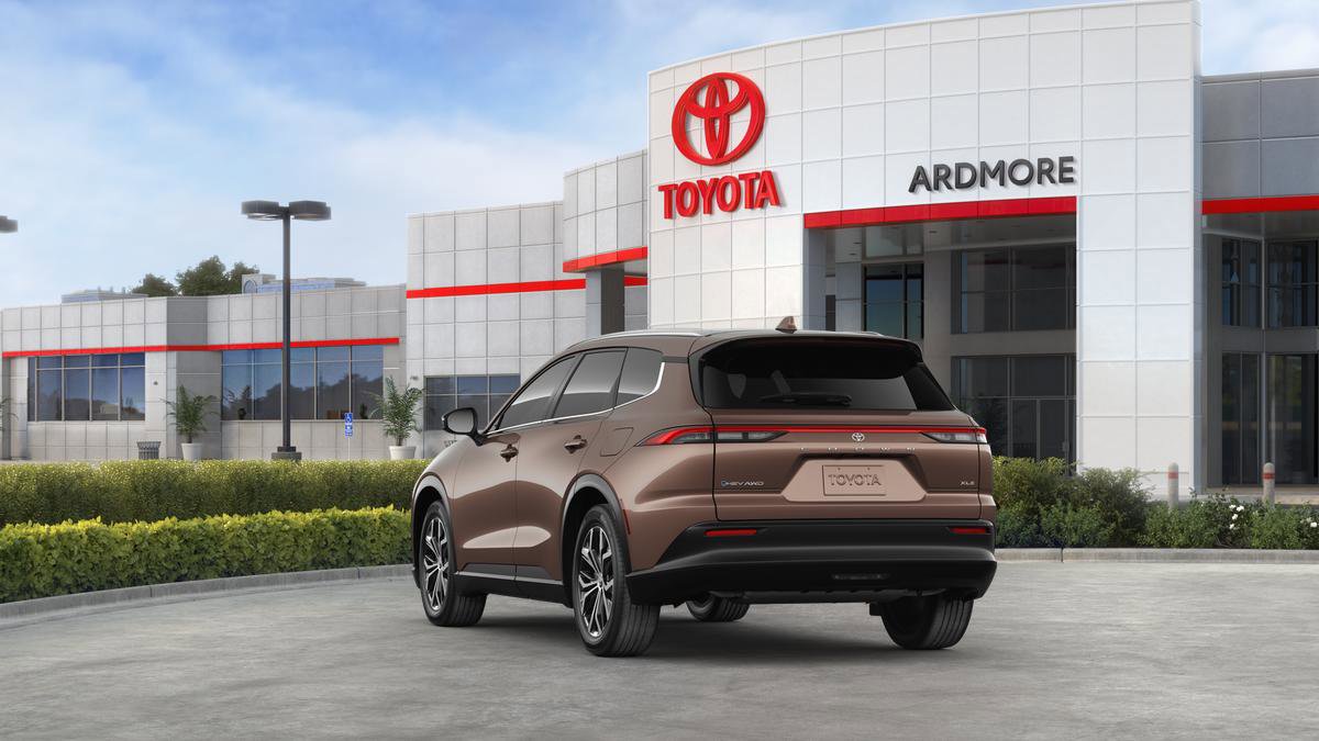 New 2025 Toyota Crown Signia image 26