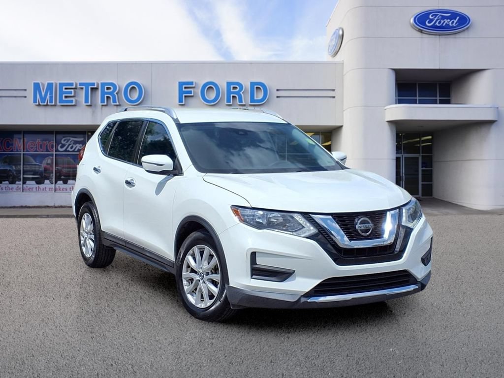 Used 2019 Nissan Rogue SV