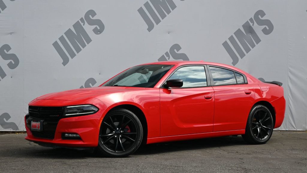 Used 2016 Dodge Charger SXT w/ Blacktop Package