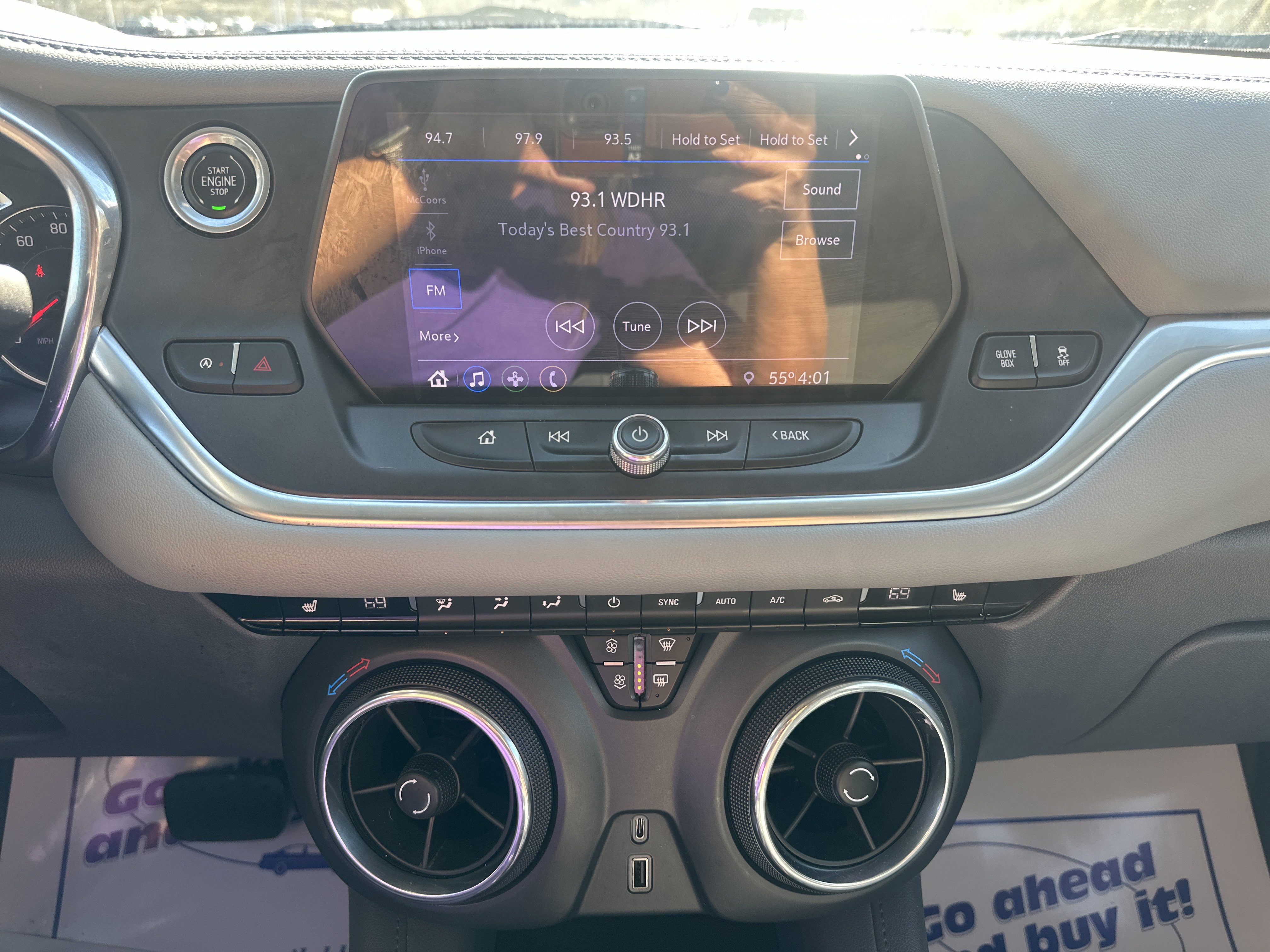 Used 2020 Chevrolet Blazer LT image 14