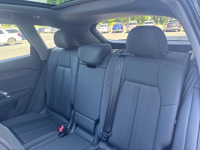 Certified 2025 Audi Q5 Premium Plus w/ Premium Plus AWD/4WD image 28