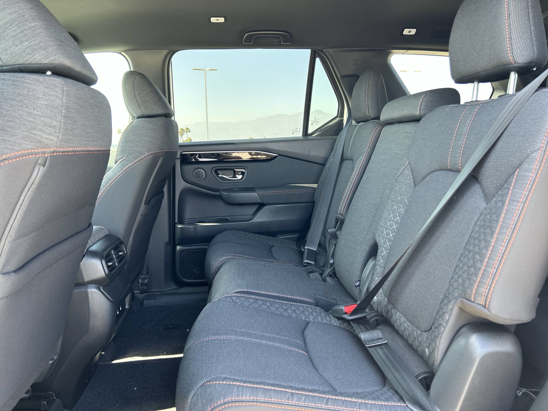 New 2026 Honda Pilot Sport image 25