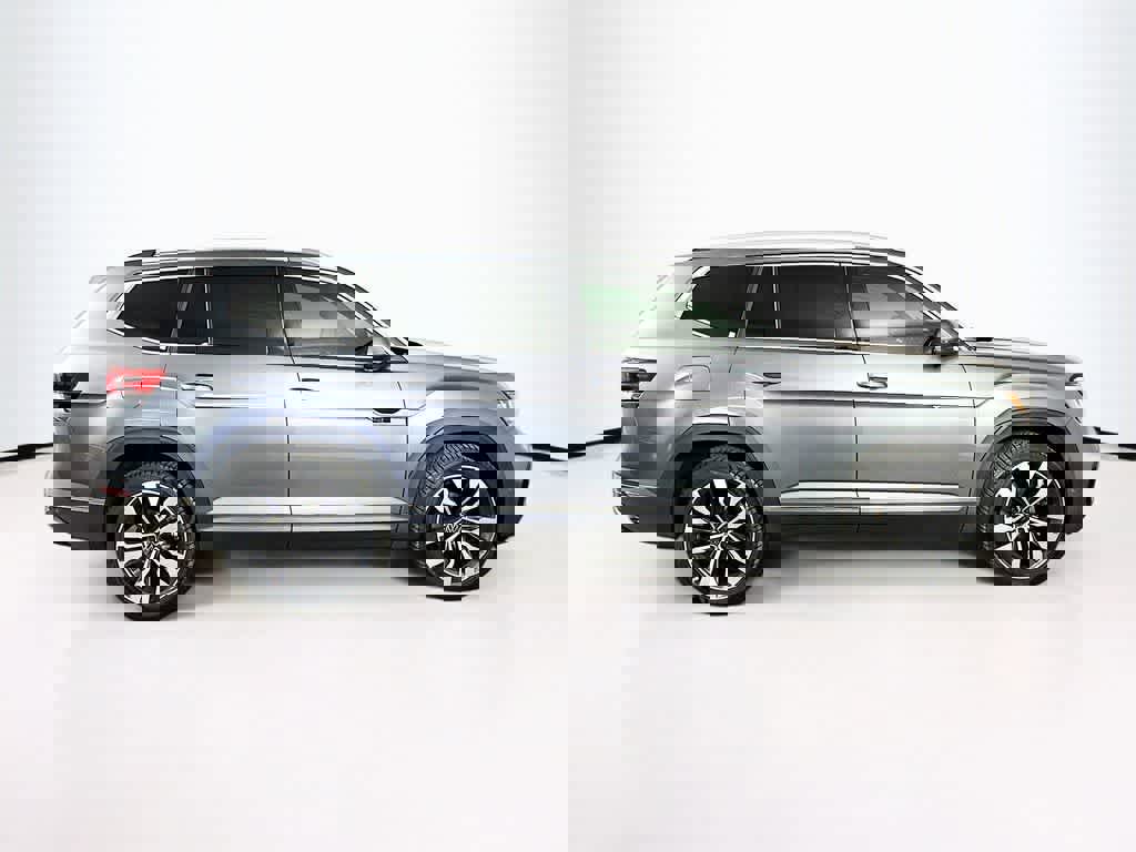 Used 2021 Volkswagen Atlas SEL Premium AWD/4WD image 26