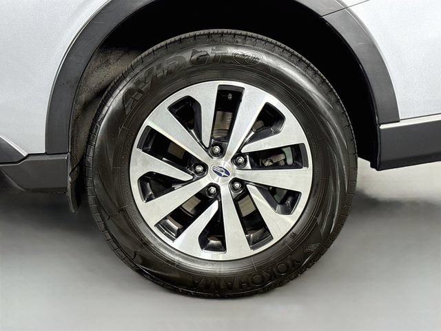 Used 2020 Subaru Outback Premium w/ Popular Package #1 AWD/4WD image 31