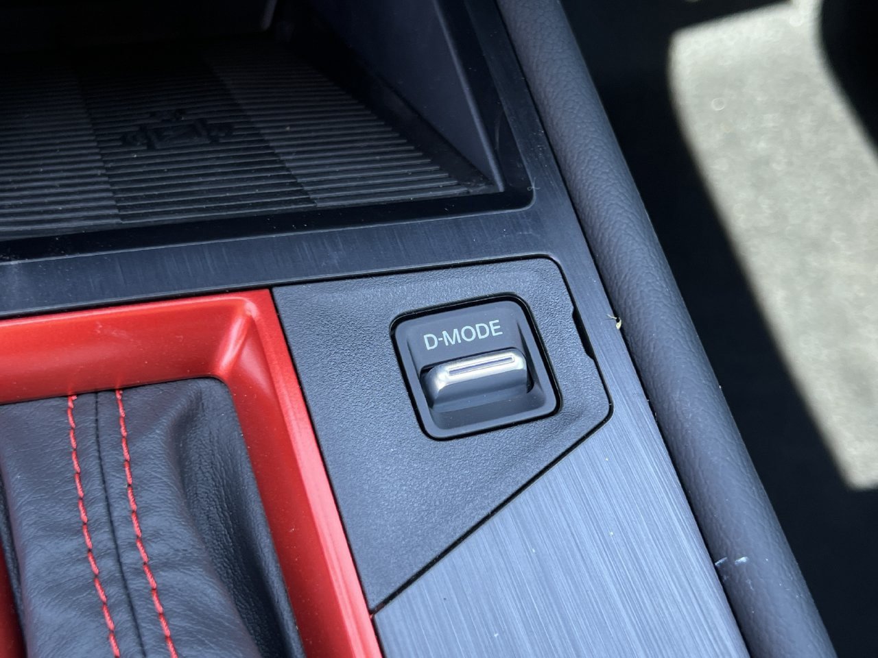 New 2027 Nissan Kicks SR AWD/4WD image 12