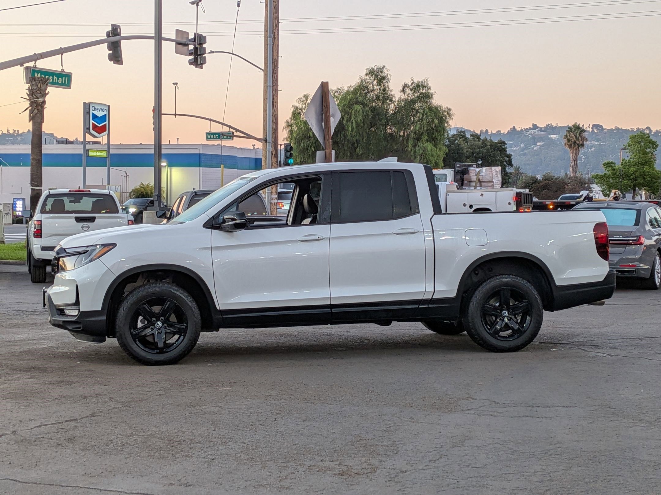 Used 2023 Honda Ridgeline Black Edition image 4