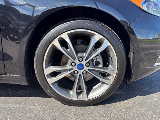Certified 2020 Ford Fusion Titanium AWD/4WD image 10