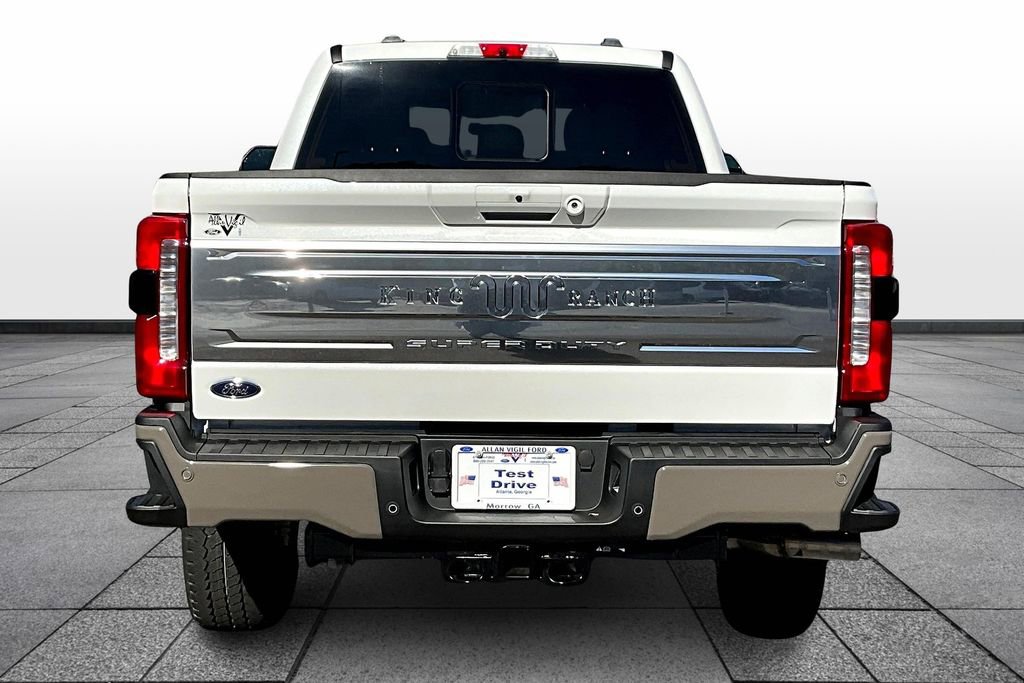 New 2026 Ford F350 4x4 Crew Cab Super Duty image 4